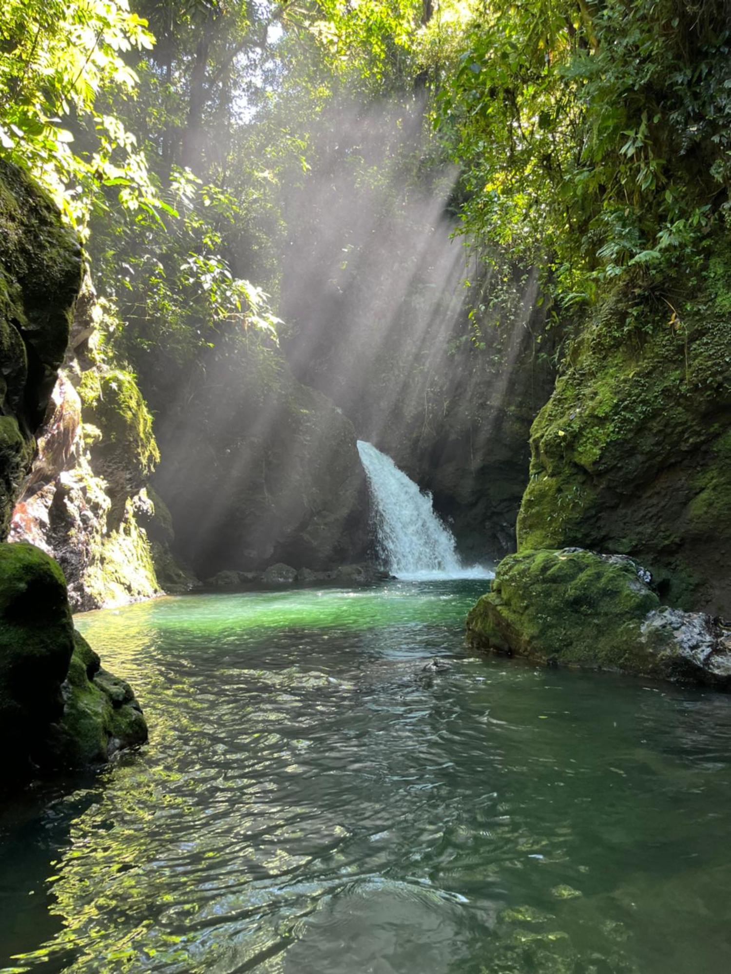 Pozas Y Cascadas La Presa Río Cuarto Zewnętrze zdjęcie